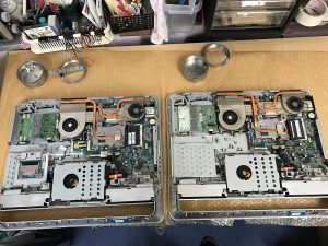 2台並んだソニー一体型パソコン